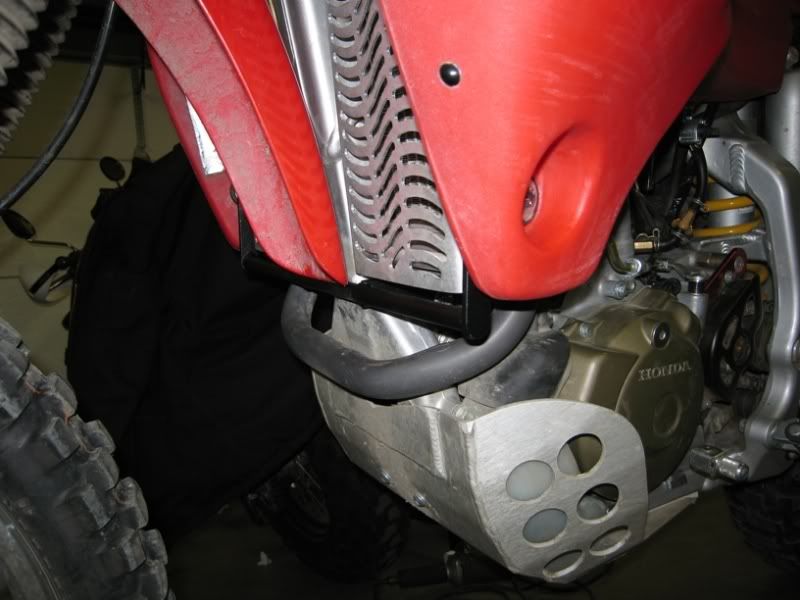 The "Tanker Brace"...XR650R/Acerbis Sahara Tank Brace and Radiator